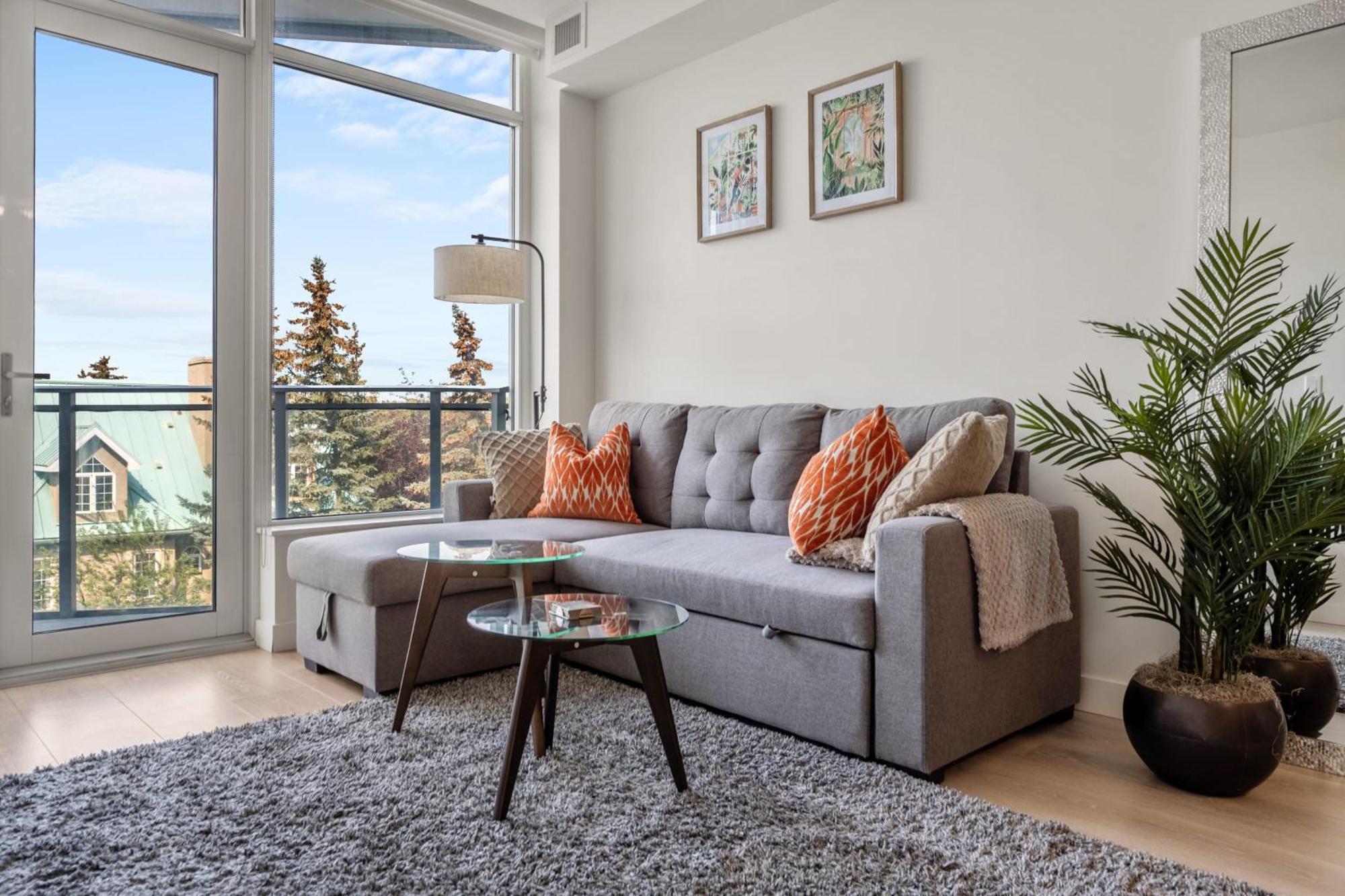 Guest Favorite Riverside Retreat- Walking Trails, Downtown Near Stampede! Free Banff Pass, Wine, Gym, Parking! Calgary Exterior photo